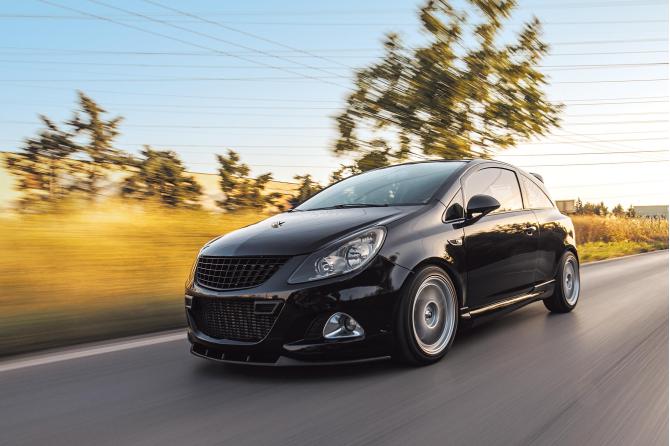 Opel Corsa D OPC 380Ps 